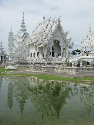 The White Temple in Chiang Rai. Source: Flickr, garycycles