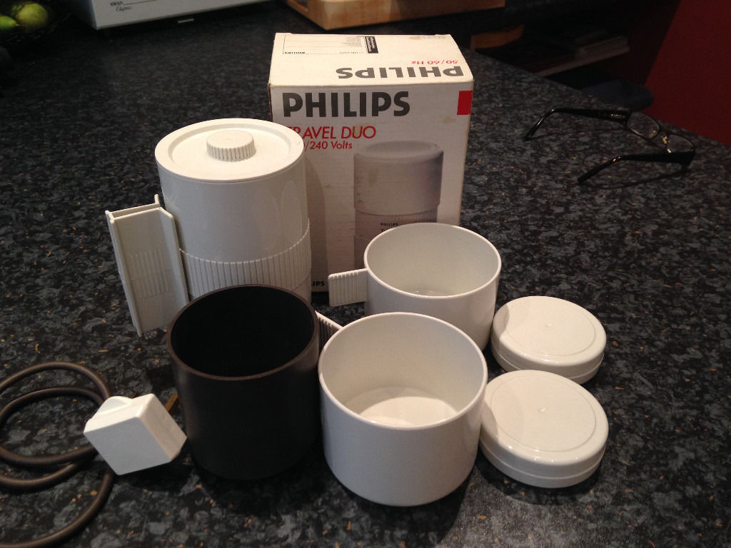 Philips Travel Duo 01