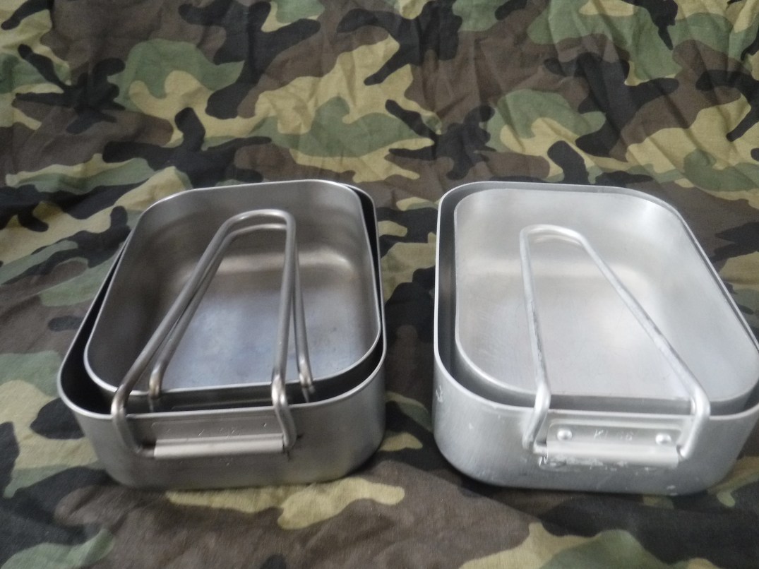 Dutch army mess tins 04